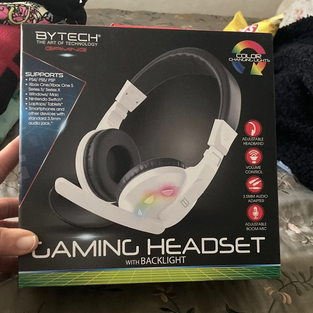 Bytech White Gaming Headset with Backlight